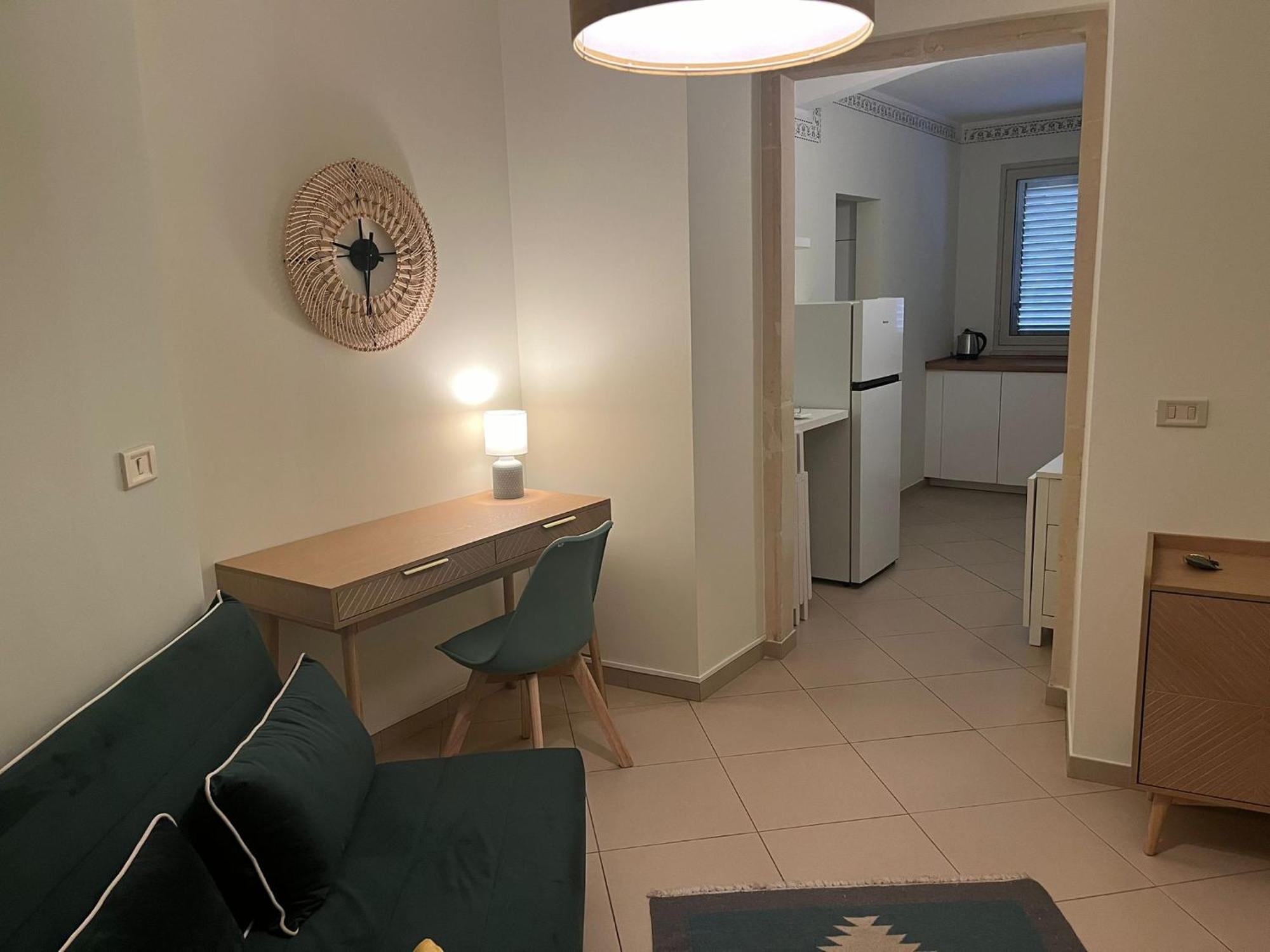 Palazzo Pastura B&B And Apartments คาตาเนีย ภายนอก รูปภาพ